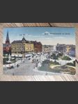 WIEN. Mariahilfestraße mit Obelisk. - náhled