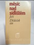 Měsíc nad sídlištěm - náhled