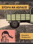 Stopa na asfalte - náhled